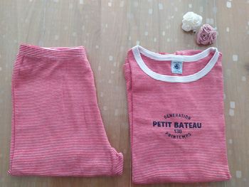 Pyjama rayé Petit Bateau taille 12 ans