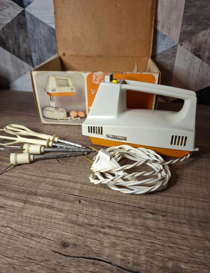 Batteur électrique Moulinex Minor 2 (Super Minor 2) Vintage Complet avec boîte d'origine - photo numéro 8