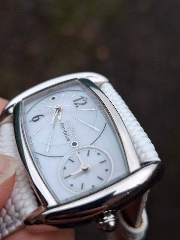 Montre Citizen femme neuve - photo numéro 6