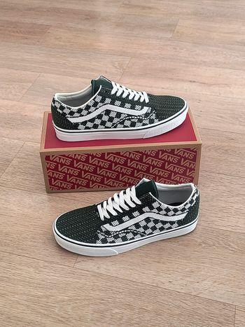 Chaussures vans old skool taille 44 neuves