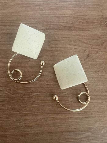 Boucles d’oreilles originales