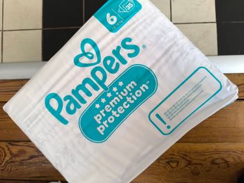 Pampers Premium protection taille 6