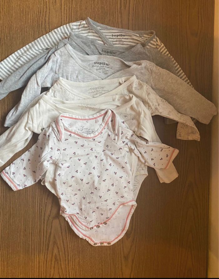 Lot de 6 bodies manches longues - photo numéro 1