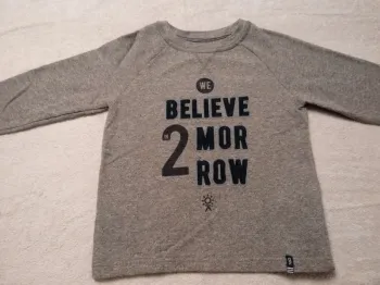 Sweat gris Okaïdi 3 ans (réf perso E23)(familleac72)