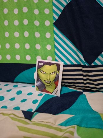 Carte Marvel devient un héros 085