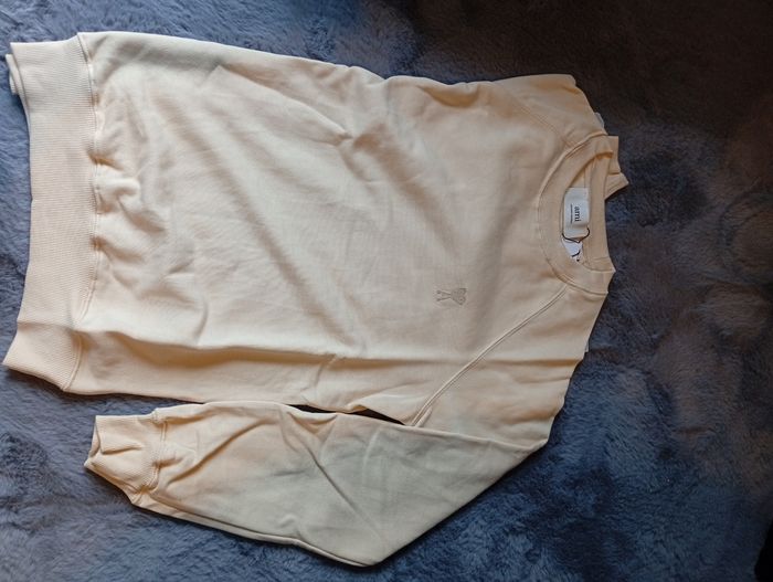 Pull Ami crème neuf - photo numéro 2