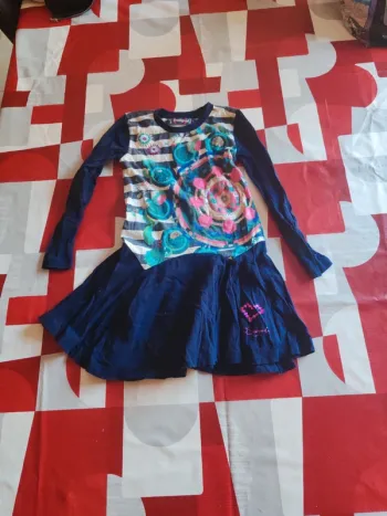 Robe desigual 5ans 6ans
