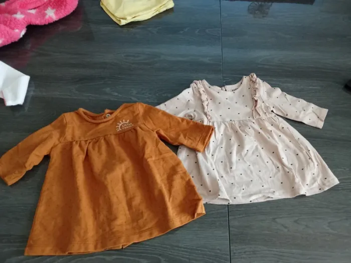 Lot 22 vêtements fille 1/3 mois - photo numéro 16