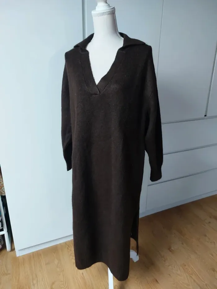 Longue robe pull en maille