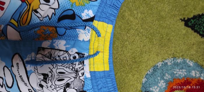 Bermuda de bain Mickey 6 ans - photo numéro 3