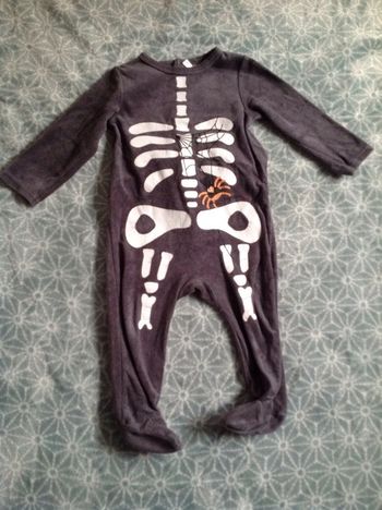Pyjamas gris squelette - 9 mois