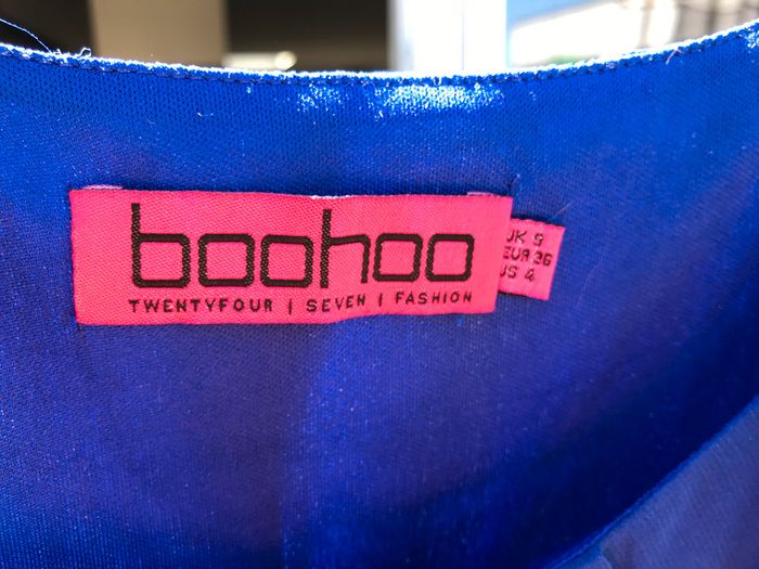 Robe légère et fluide doublée Boohoo - photo numéro 5