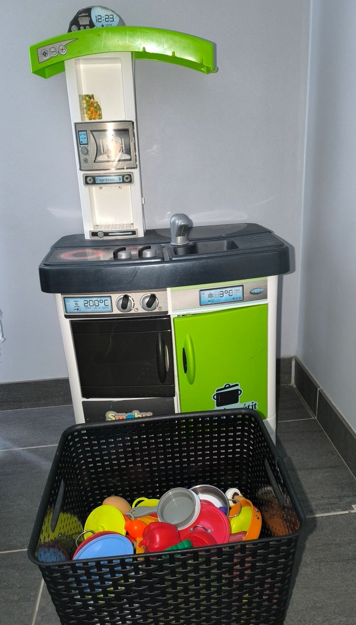 Cuisine pour enfants + les accessoires - photo numéro 5