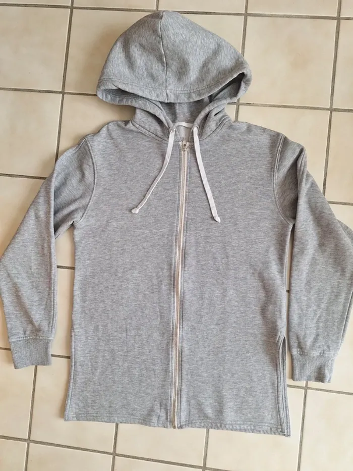 Long sweat à capuche zippé gris H&M S - photo numéro 2