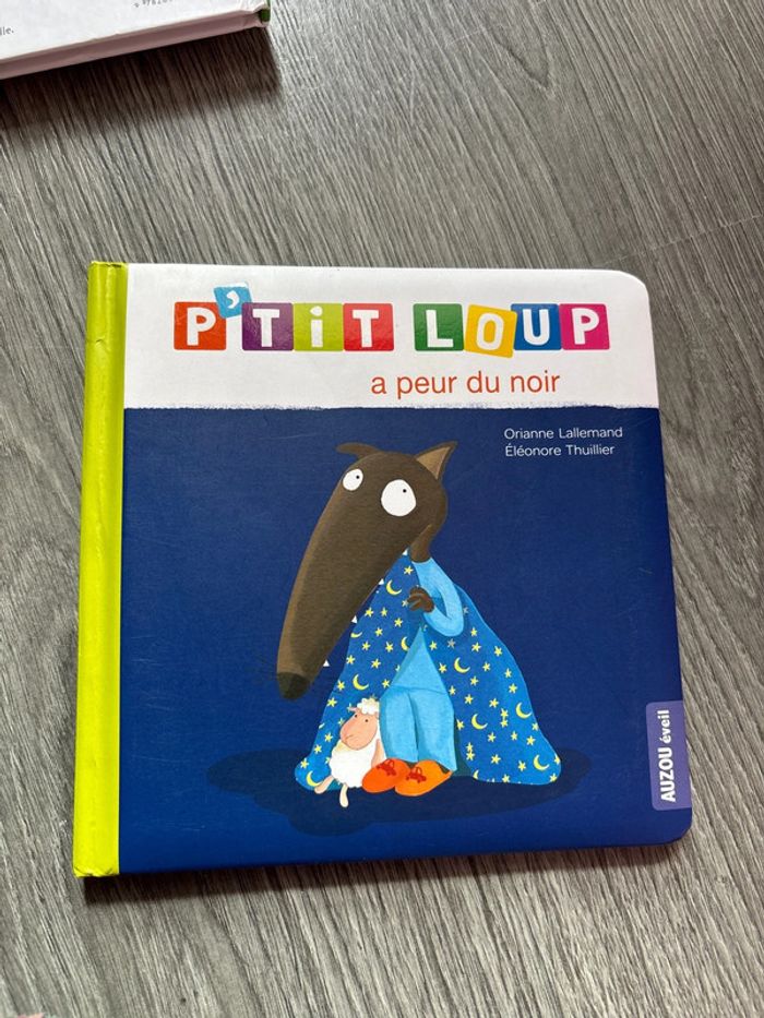 P’tit loup a peur du noir