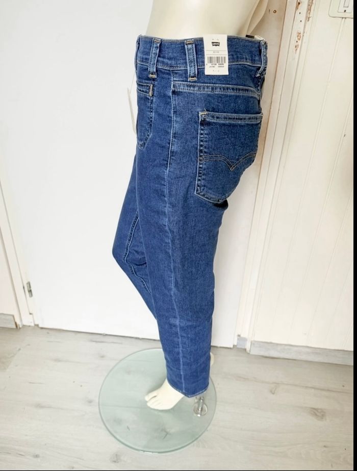Jean Levi’s 724 High-Rise Slim Straight – Taille 30/30 – Bleu denim – Neuf avec étiquette - photo numéro 5