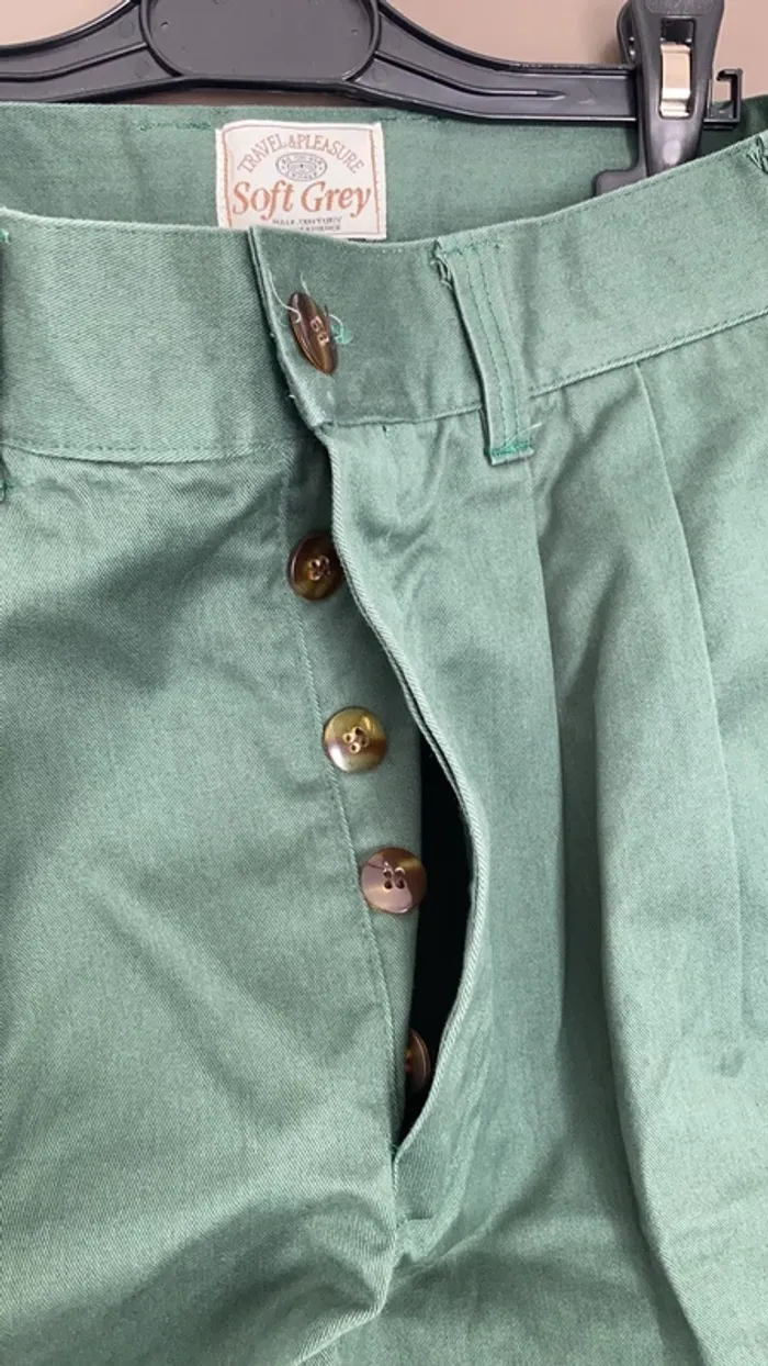 short homme vert taille 76cm/M Soft Grey - photo numéro 3