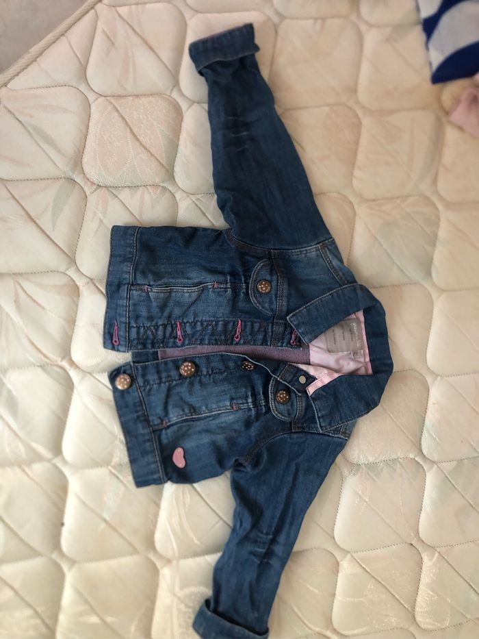 Vêtements 18 mois (32 pièces) - photo numéro 4