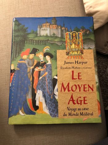 Le Moyen Âge, voyage au cœur du monde médiéval