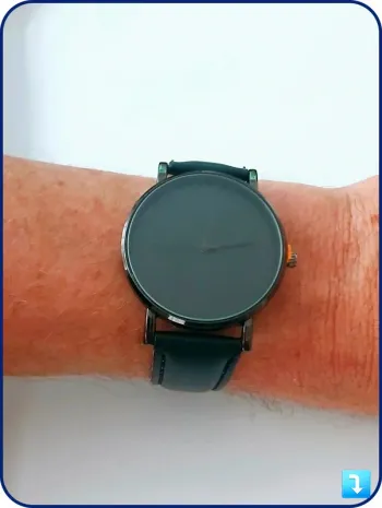 Montre noire homme – Bracelet cuir – Élégante et minimaliste