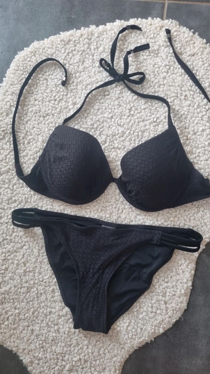 Maillot de bain 2 pièces H&M noir 42  80D - photo numéro 2