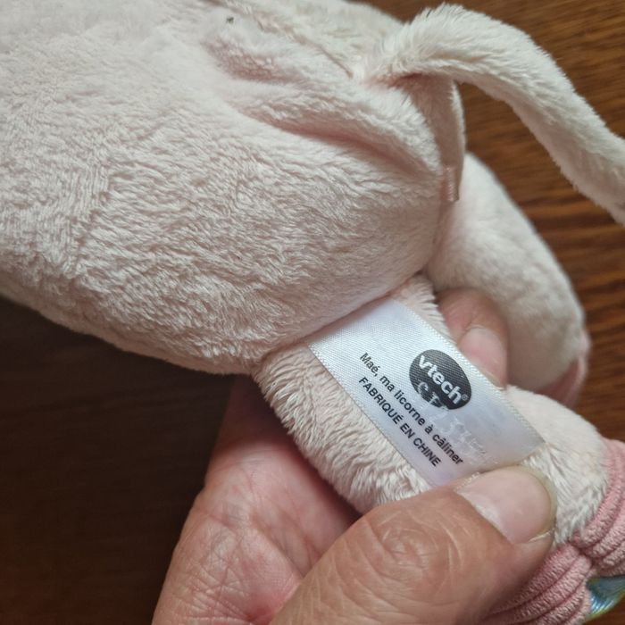 Mae ma licorne a câliner peluche interactive - photo numéro 4