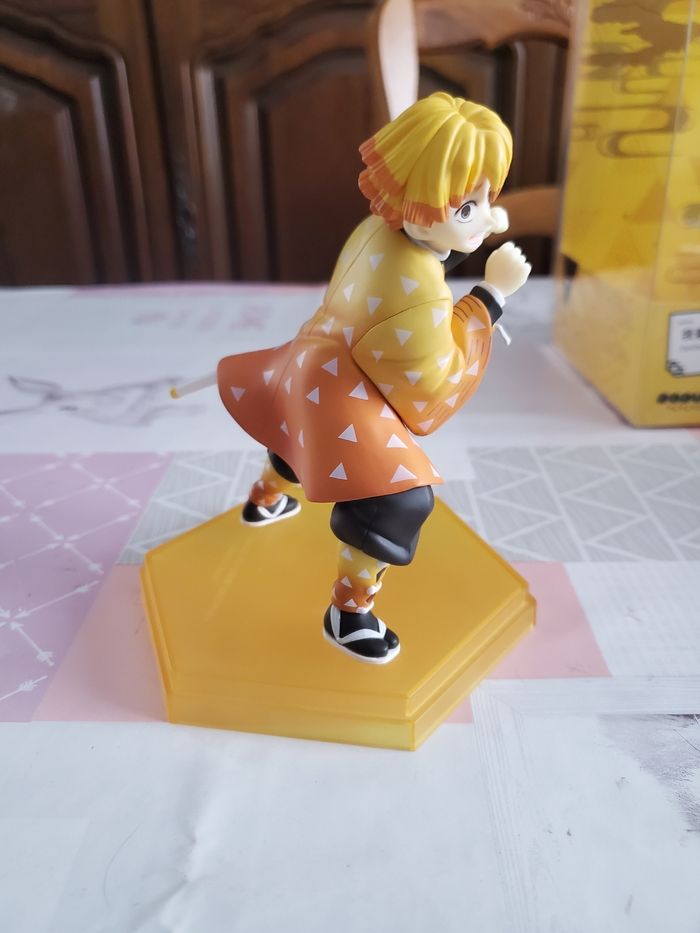 Figurine demon slayer zenitsu - photo numéro 4