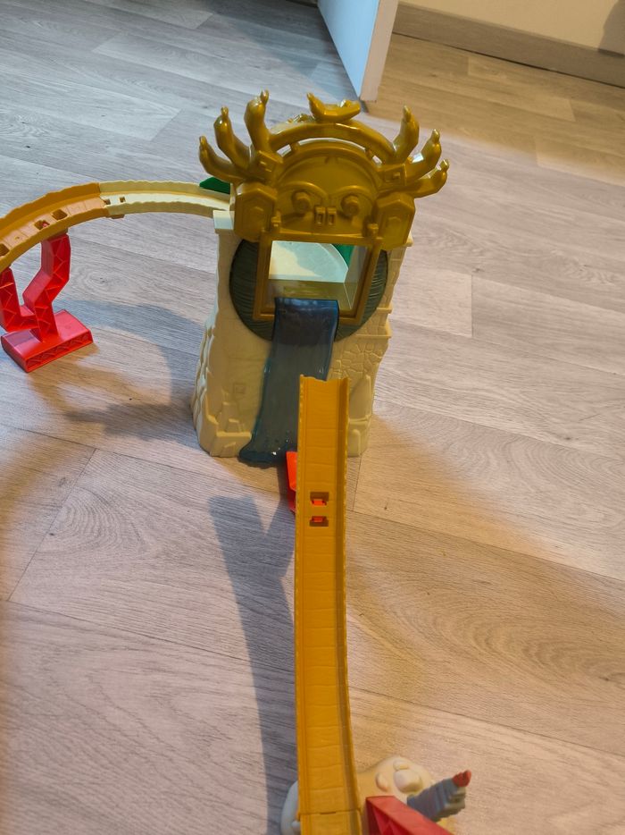 Hot wheels circuit Mario kart jungle - photo numéro 2