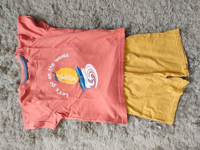 Pyjama short taille 4 ans