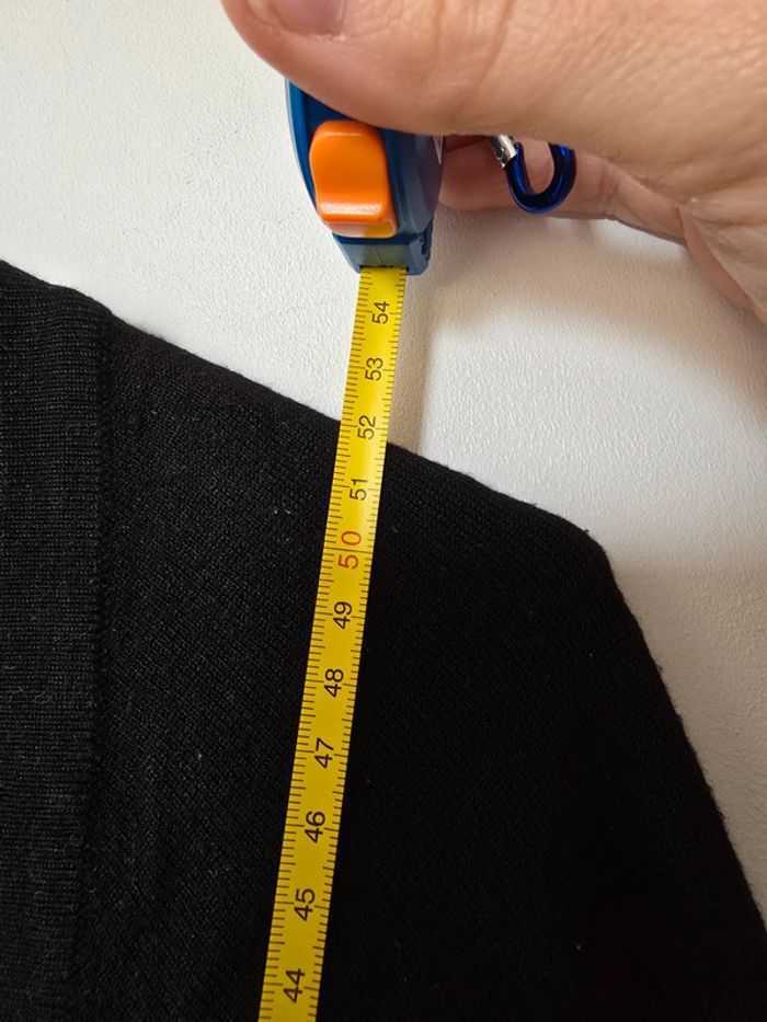 Pull noir - photo numéro 8