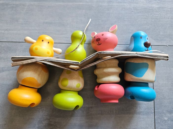 Lot de jouets d'éveils bébé en bois Djeco - photo numéro 3