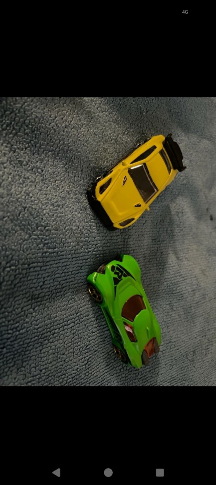 Petite voiture - photo numéro 2