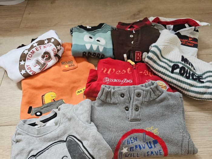 Lot 9 pulls 12 mois - photo numéro 2