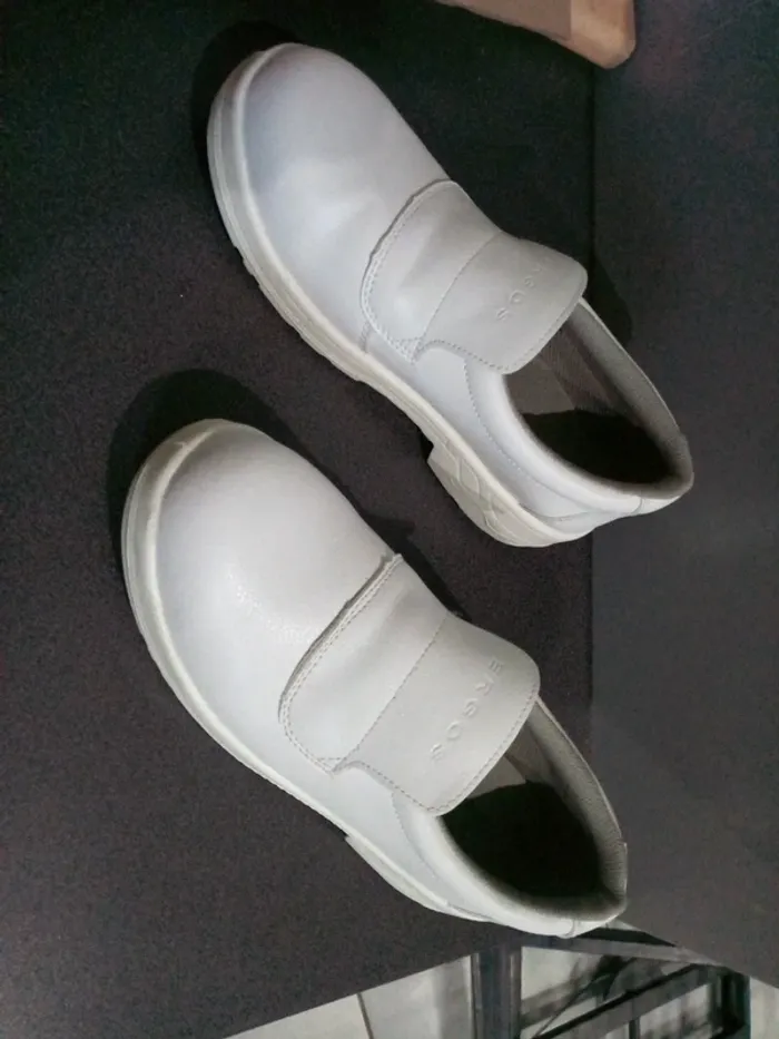 Chaussures de sécurité alimentaire 42 - photo numéro 2