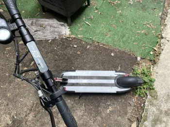 TROTTINETTE ÉLECTRIQUE