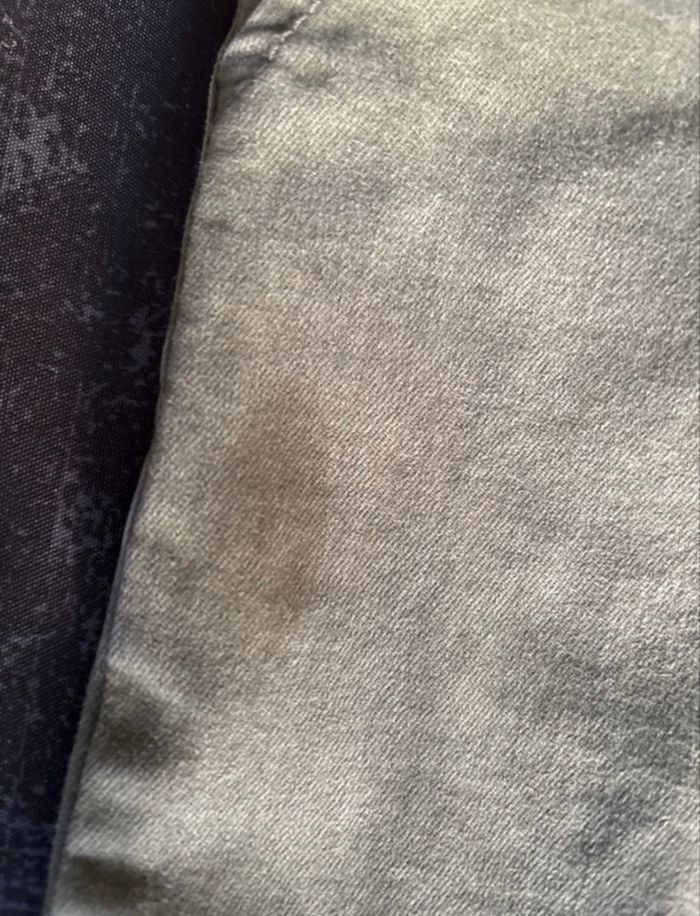 Pantalon enfant kaki – Très bon état - photo numéro 2