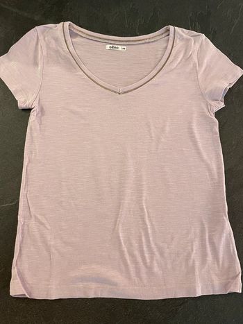 T-shirt violet