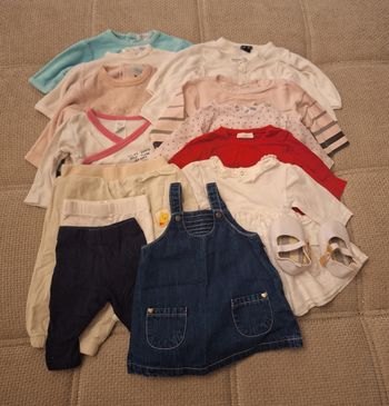 Lot 1 mois fille - 15 vêtements