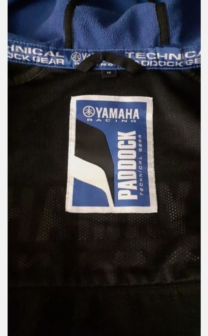 blouson léger  homme taille M Yamaha noir et bleu/ blanc excellent etat neuf - photo numéro 2