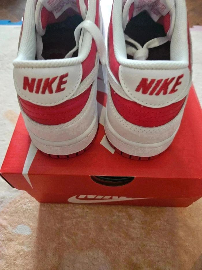 Nike dunk low university Taille 40 - photo numéro 3