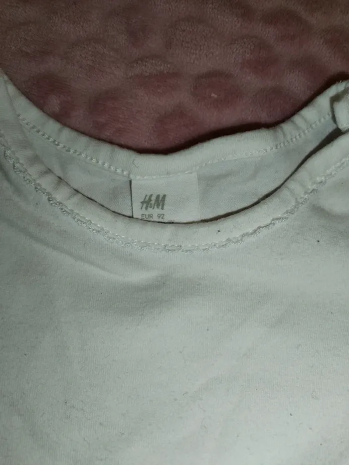 Robe H&M tulle pailletée 2 ans - photo numéro 3