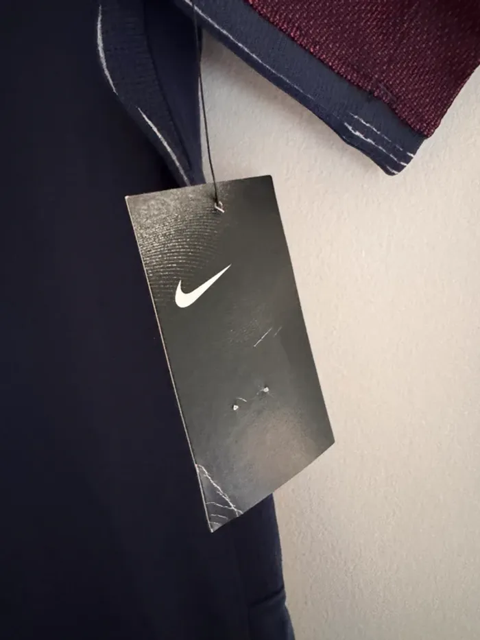 Maillot Domicile Paris Saint-Germain Nike Aeroswift Women 2017-2018 – Player Issue Taille S - photo numéro 6