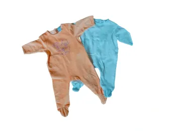 Pyjama 1 pièces grenouillere bébé  9 mois