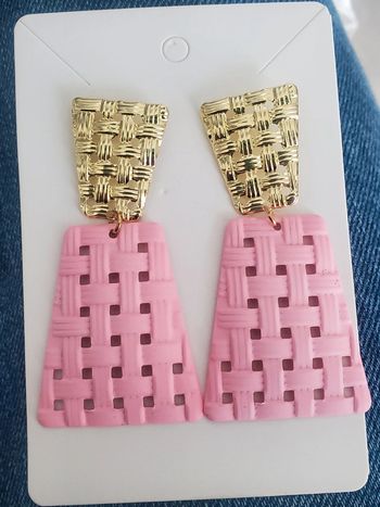 boucles d'oreilles tendance fashion rose et dore