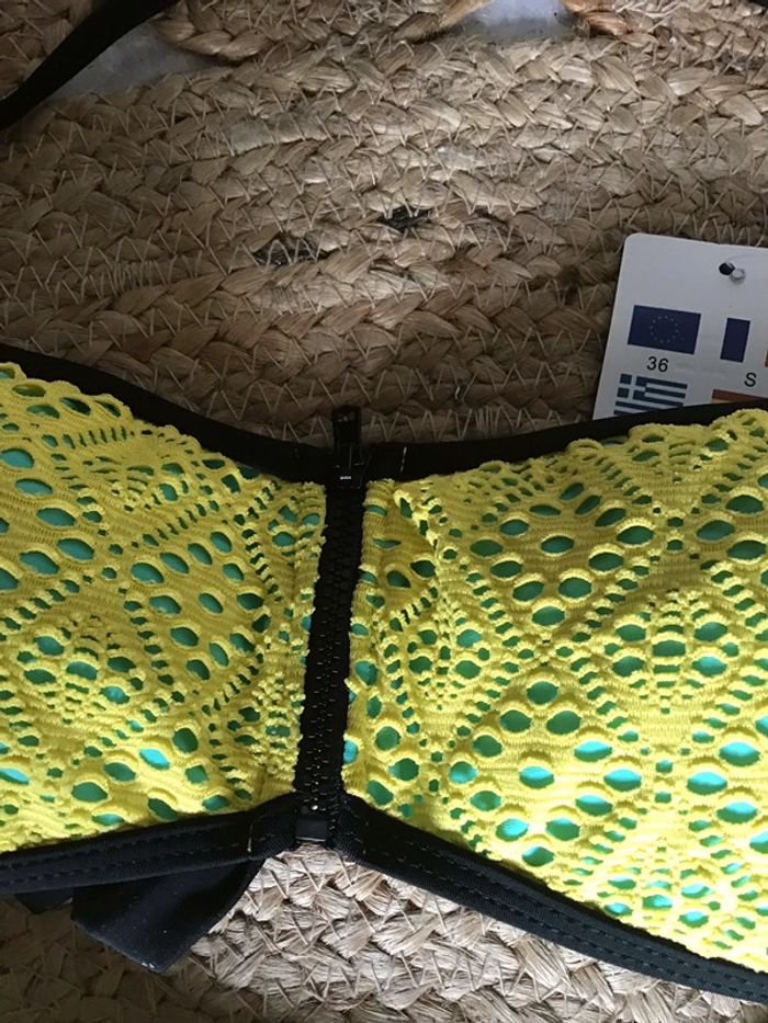 Joli maillot de bain de taille 36 coloris jaune et turquoise H.Nathalie - photo numéro 6