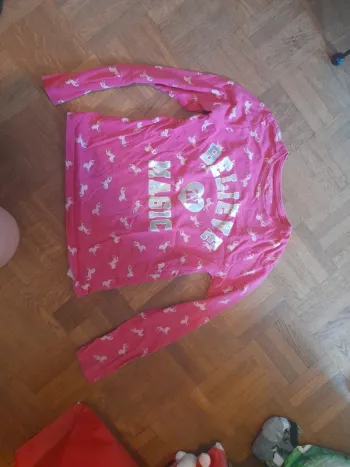 T.shirt Primark 8 9 ans