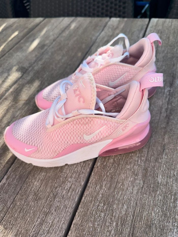 Basket Air max Nike 270  taille 32 - photo numéro 3