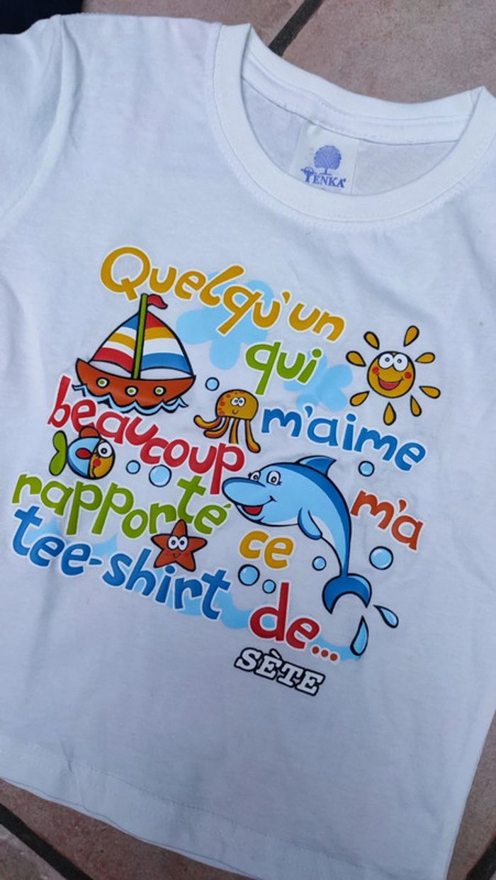 T-shirt Quelqu'un qui m'aime Sète