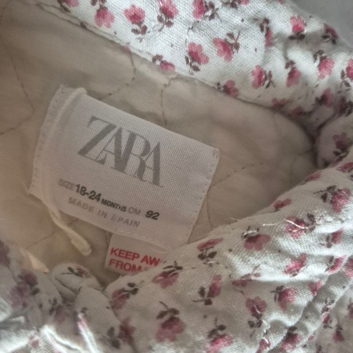 Veste fleurie mi-saison zara 18-24 mois - photo numéro 4