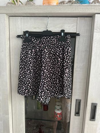 Short à fleurs Kiabi taille XS